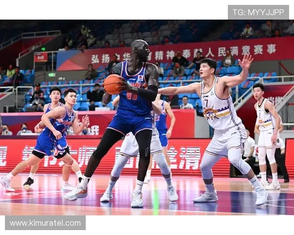 邱彪：团队助力新疆队战胜困境